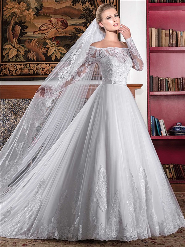Lace Wedding Dress off the Shoulder