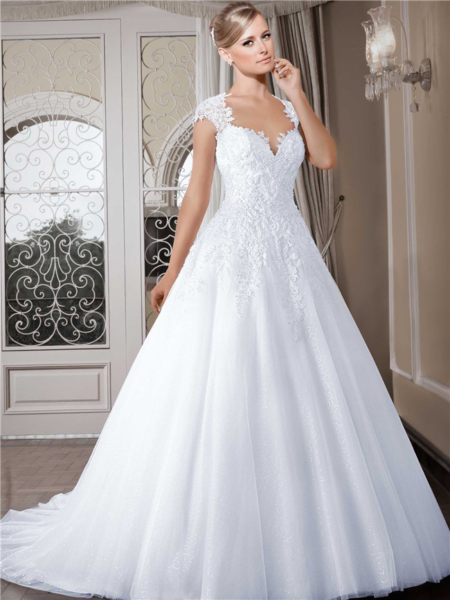 Ball Gown Queen Anne Neckline Cap Sleeve Tulle Lace Wedding Dress With Buttons