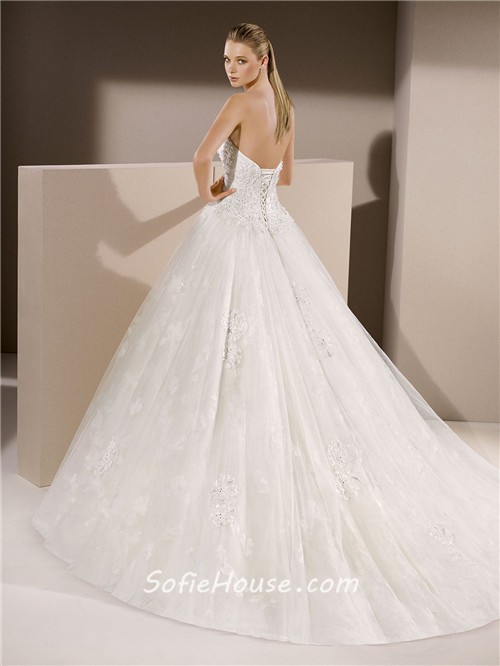 Classic Ball Gown Sweetheart Tulle Lace Beaded Wedding Dress Corset Back 2726