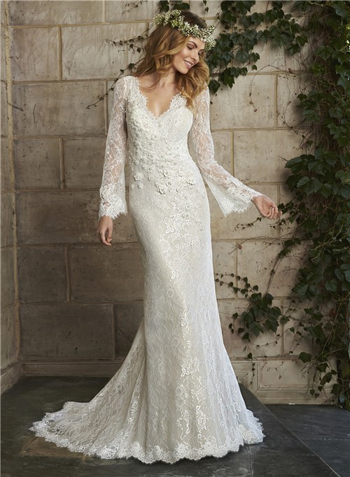 Vintage Mermaid Scalloped Neck Low Back Long Sleeve Lace Wedding Dress