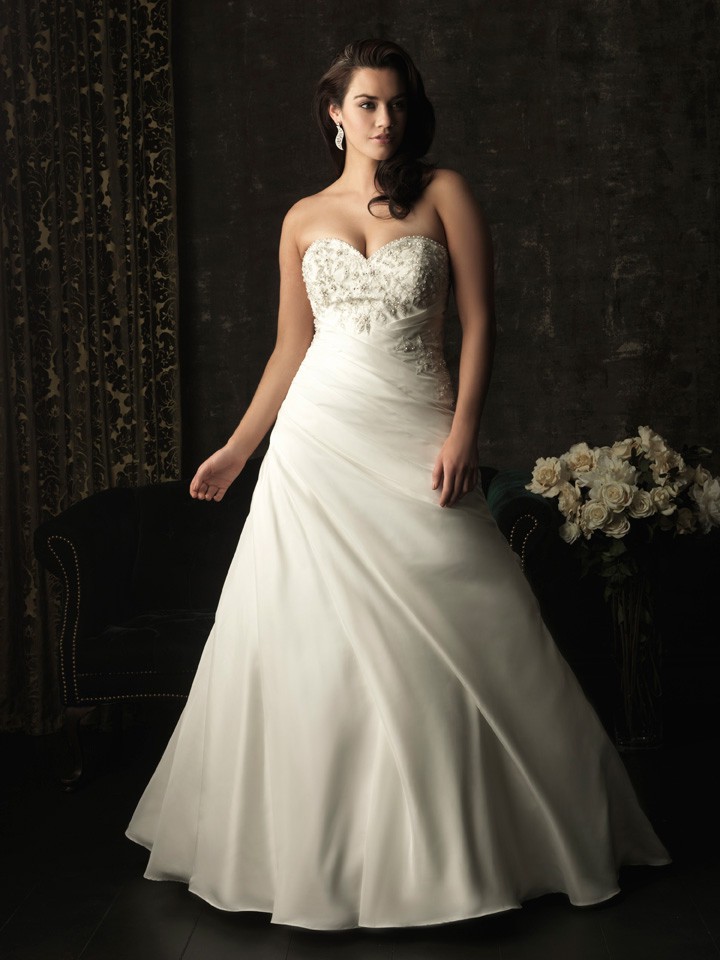 A Line Sweetheart Sweep Train Corset Back Taffeta Plus Size Wedding Dress With Beading