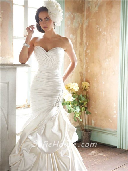 Mermaid Sweetheart Satin Ruched Fit And Flare Wedding Dress Corset Back