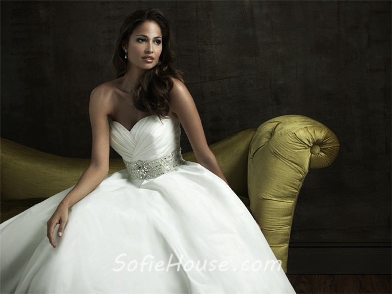 Simple A Line Sweetheart Taffeta Wedding  Dress  With 