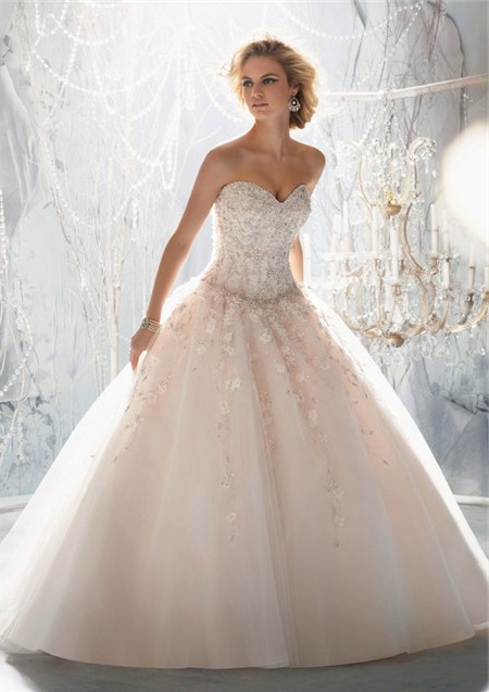 Fairy Tale Ball Gown Sweetheart Organza Ruffle Beaded Wedding Dress ...